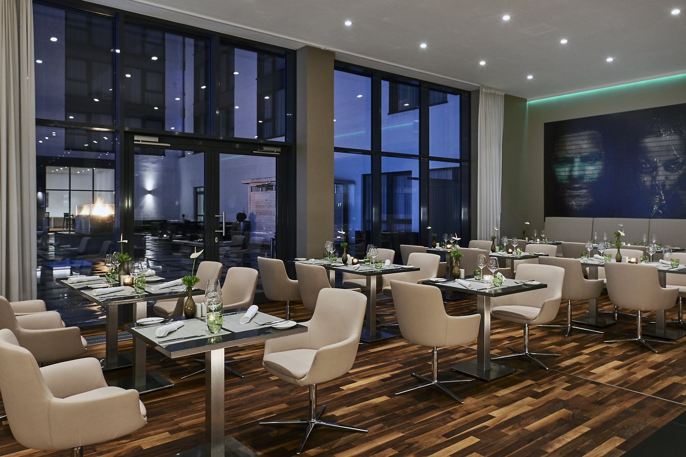 Legere-Hotel-Luxembourg-Restaurant-13