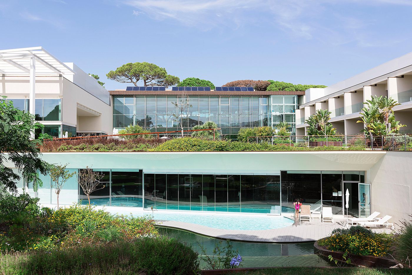 Martinhal-Lisbon-Cascais-Family-Hotel-Pool-87