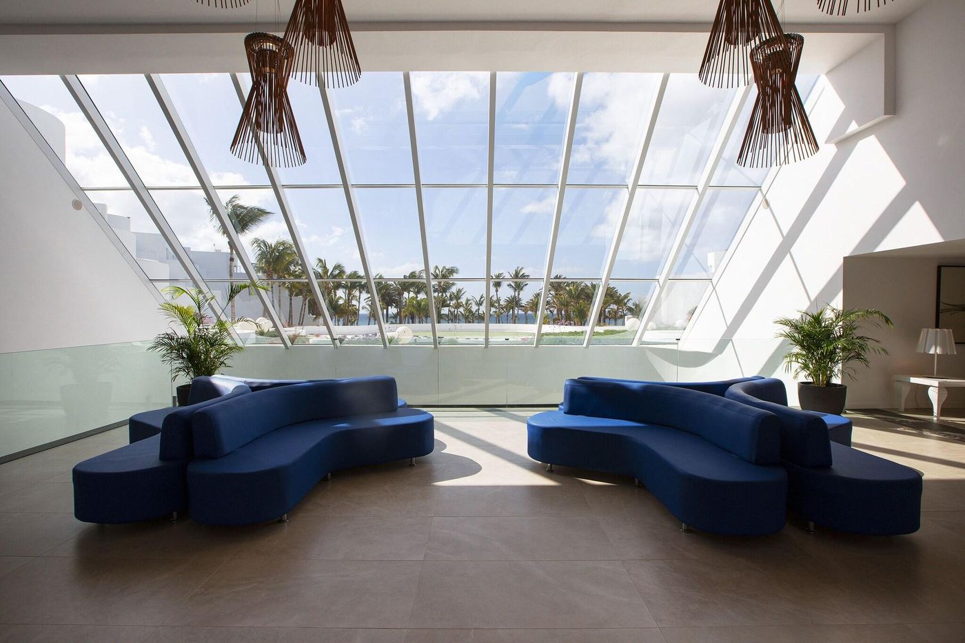 Hipotels-La-Geria-Lobby-61