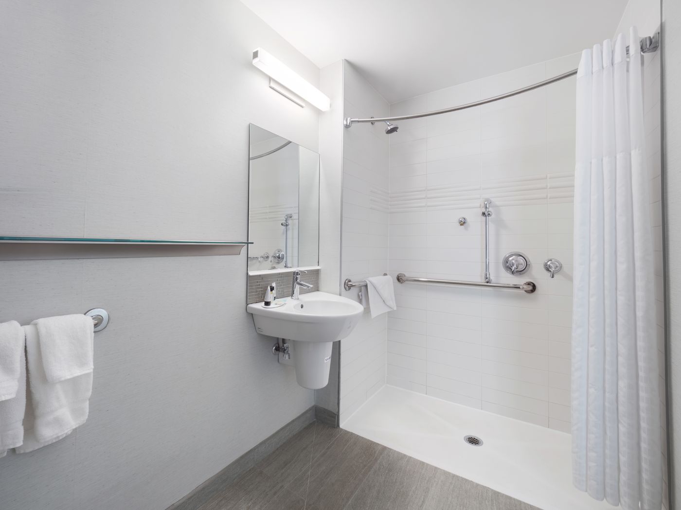 The-Herald-by-LuxUrban-Room-25