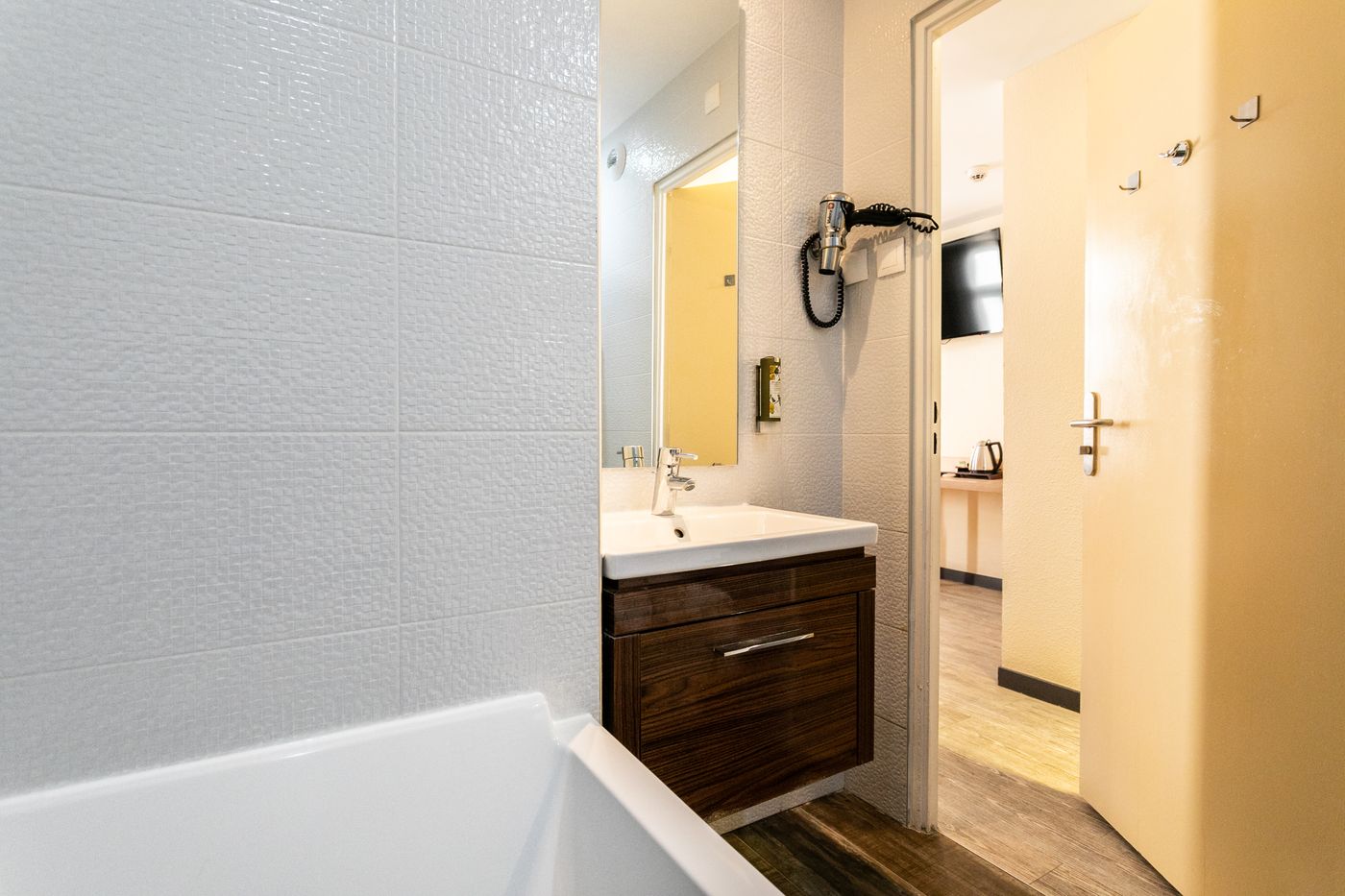 Carre Vieux Port-France-MARSEILLE-Room-9