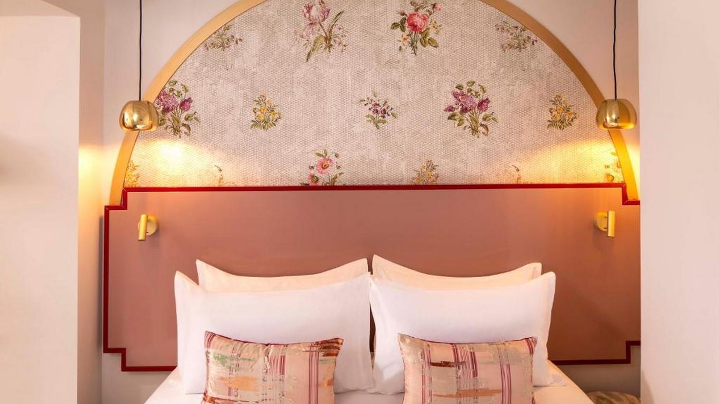 Hotel-Des-Deux-Iles---Notre-Dame-Room-21