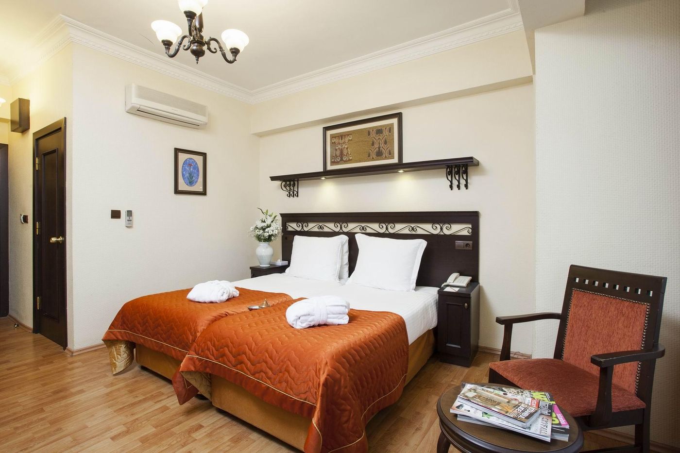 Ottoman-Hotel-Imperial-Istanbul-Room-4