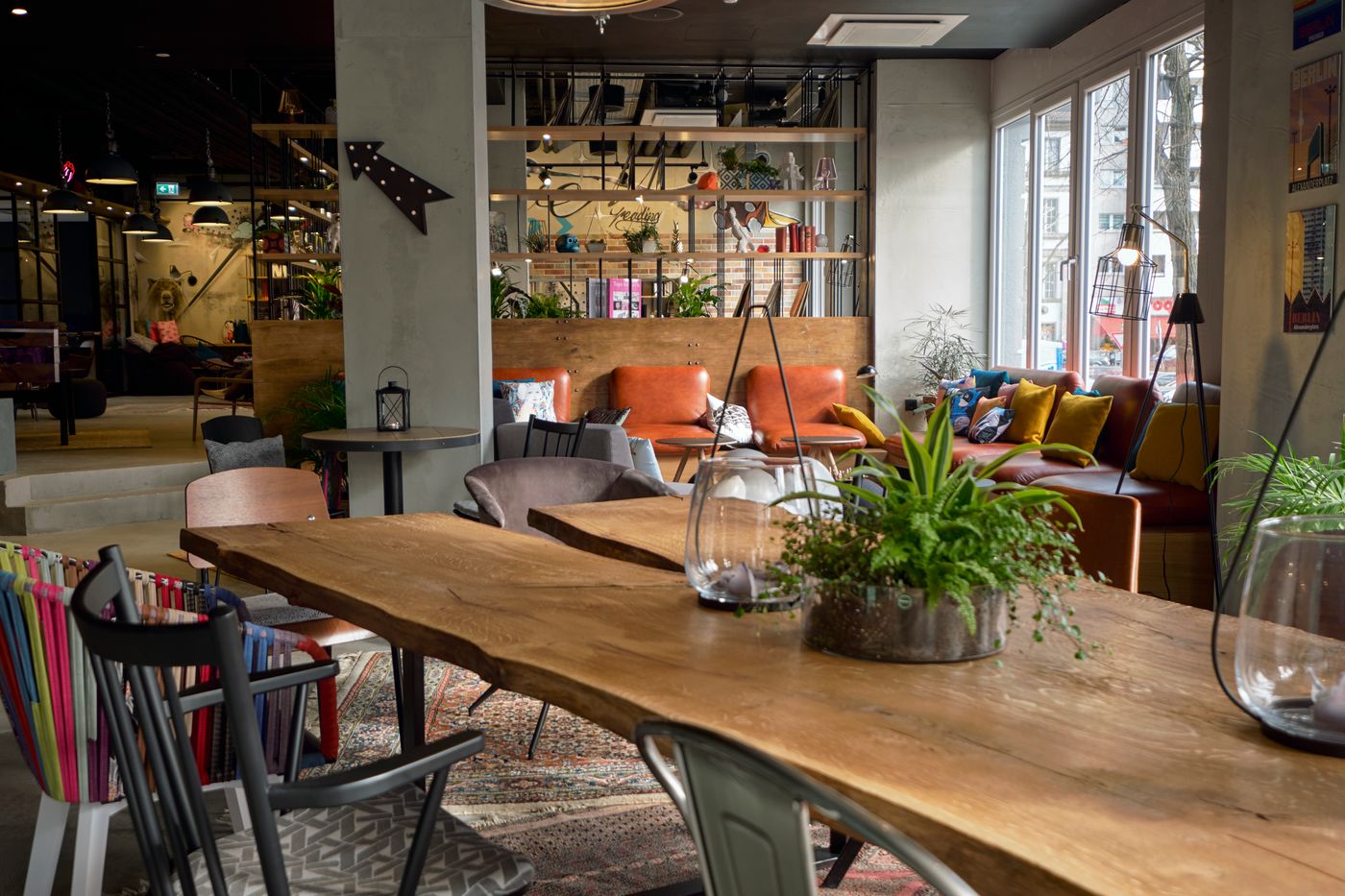 Moxy-Berlin-Humboldthain-Park-Restaurant-4