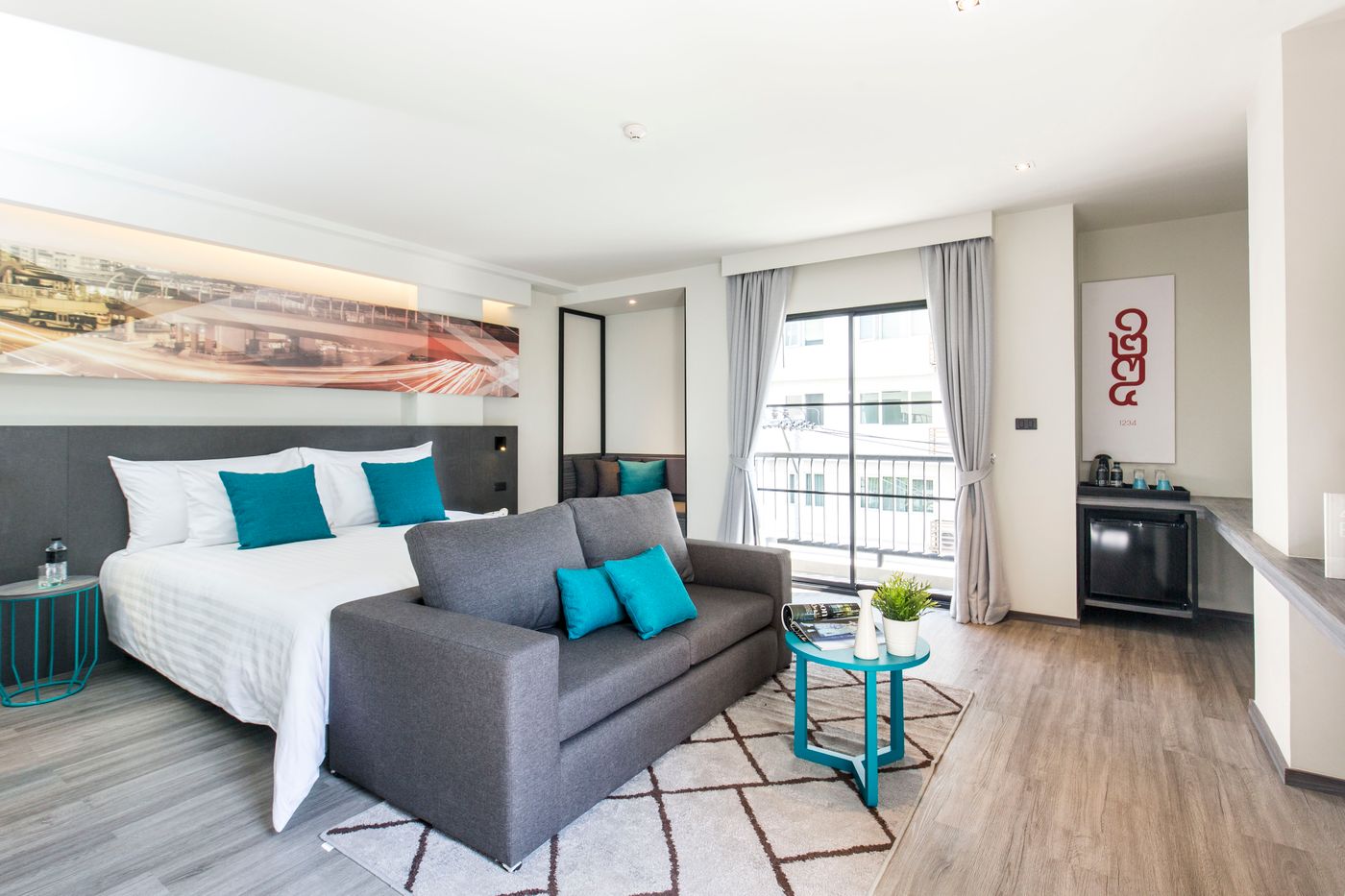 Cross-Vibe-Bangkok-Sukhumvit-Room-23