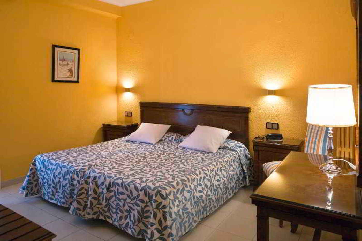 Rovira-Hotel-Room-4