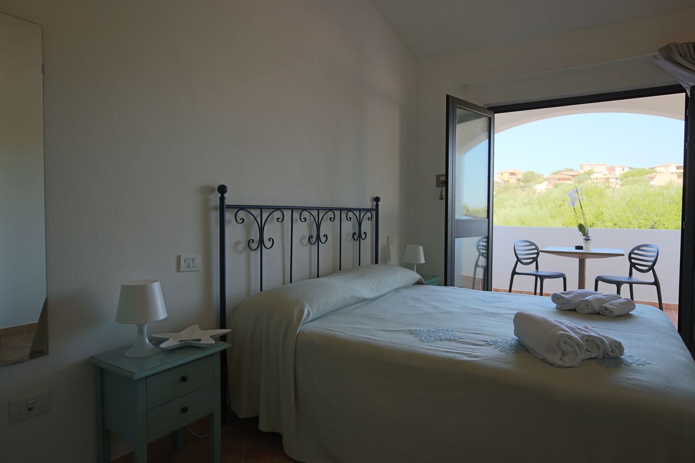 La-Smeraldina-Resort-Room-39