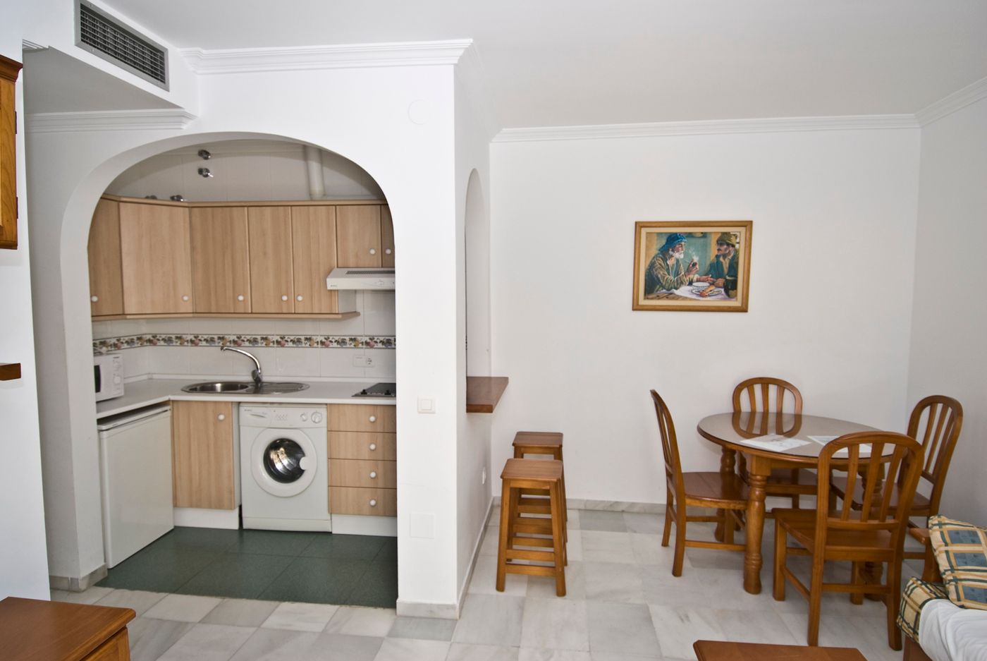 Apartamentos-HC-Burriana-Playa-Room-17