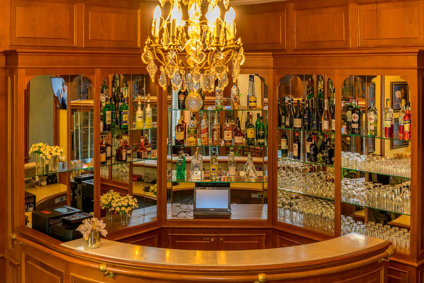 Hotel-Kinsky-Fountain-Bar-18