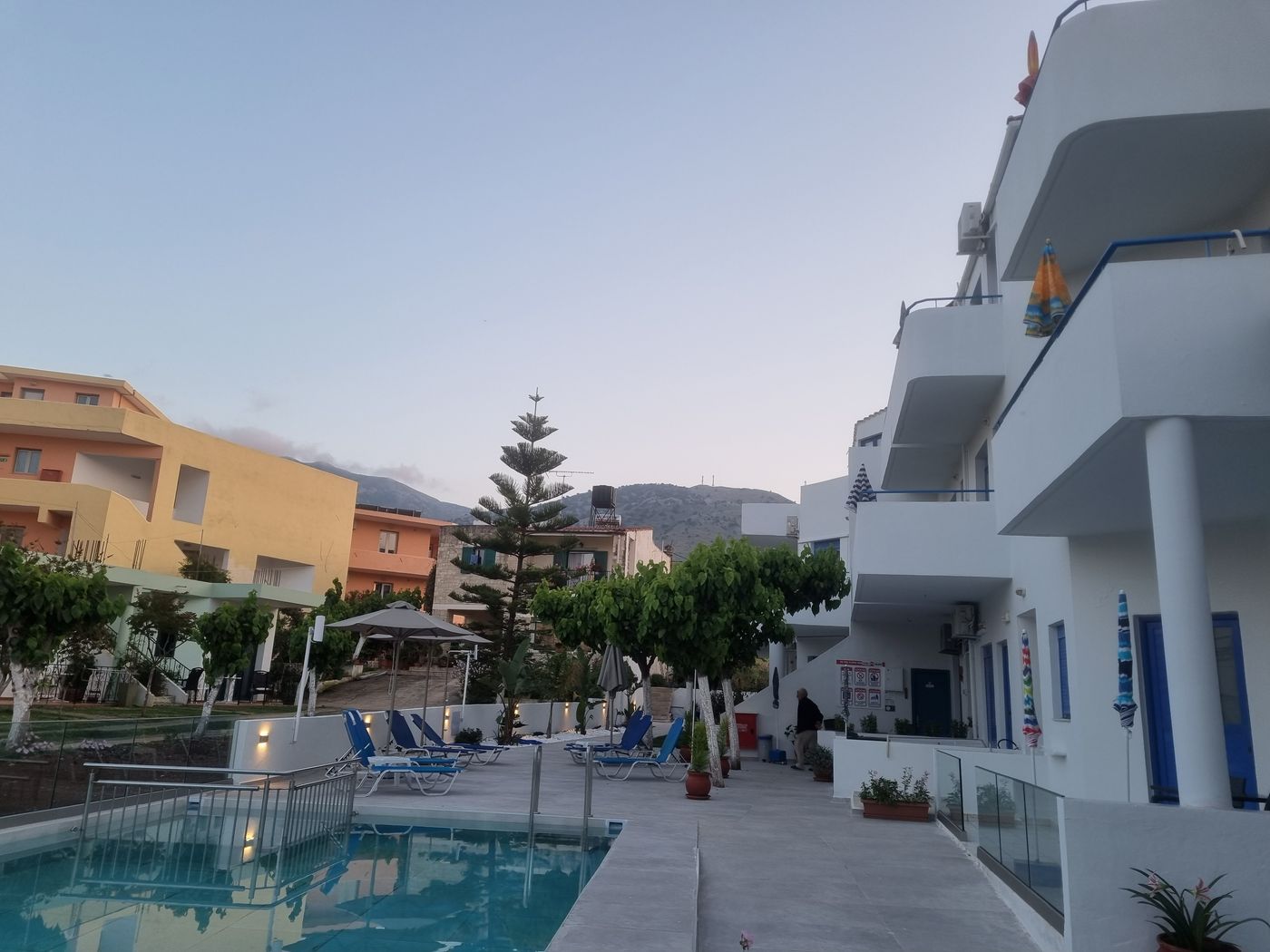 Leonidas-General-view-4