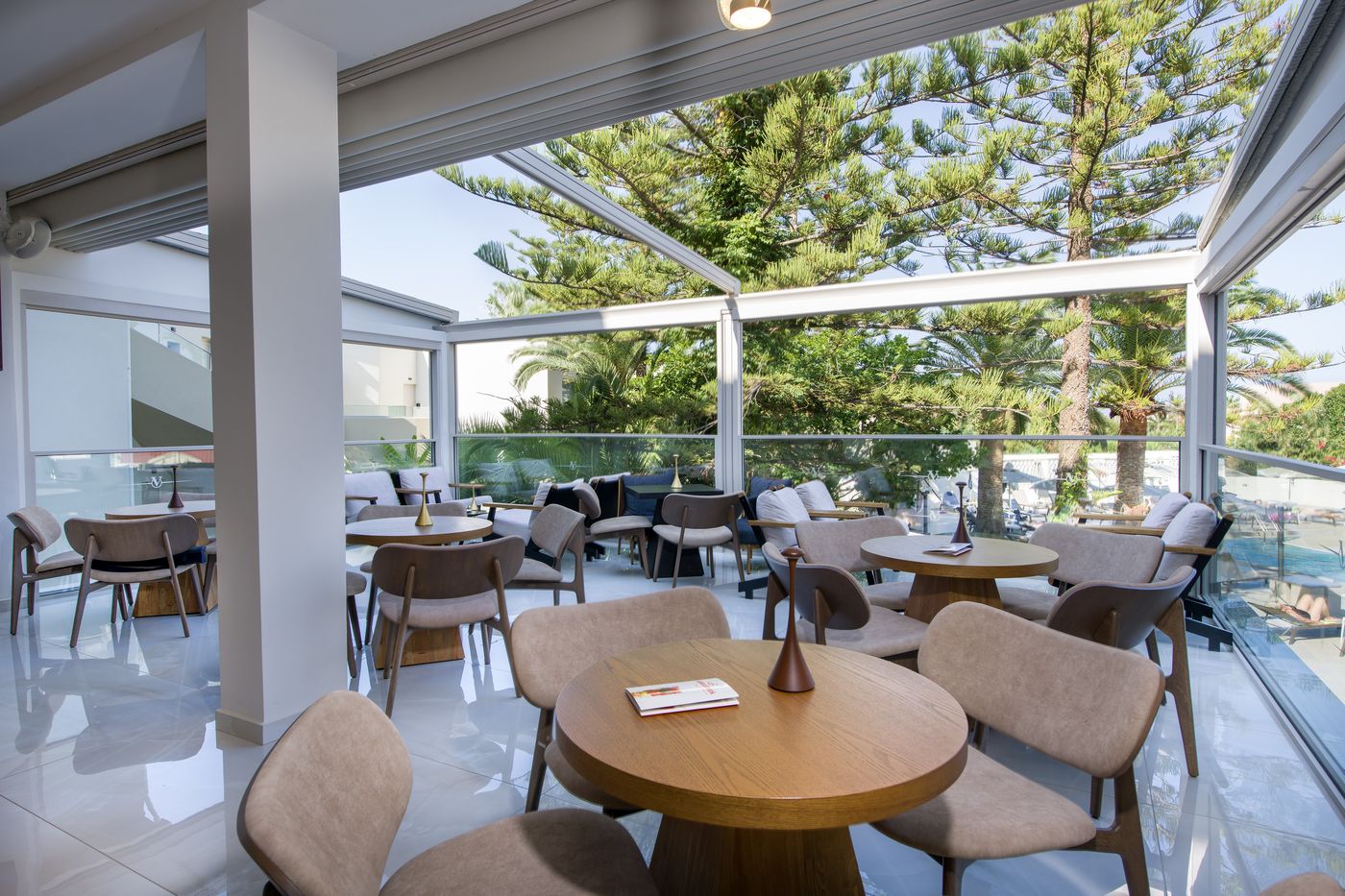 Vantaris-Luxury-Beach-Resort-Lobby-68