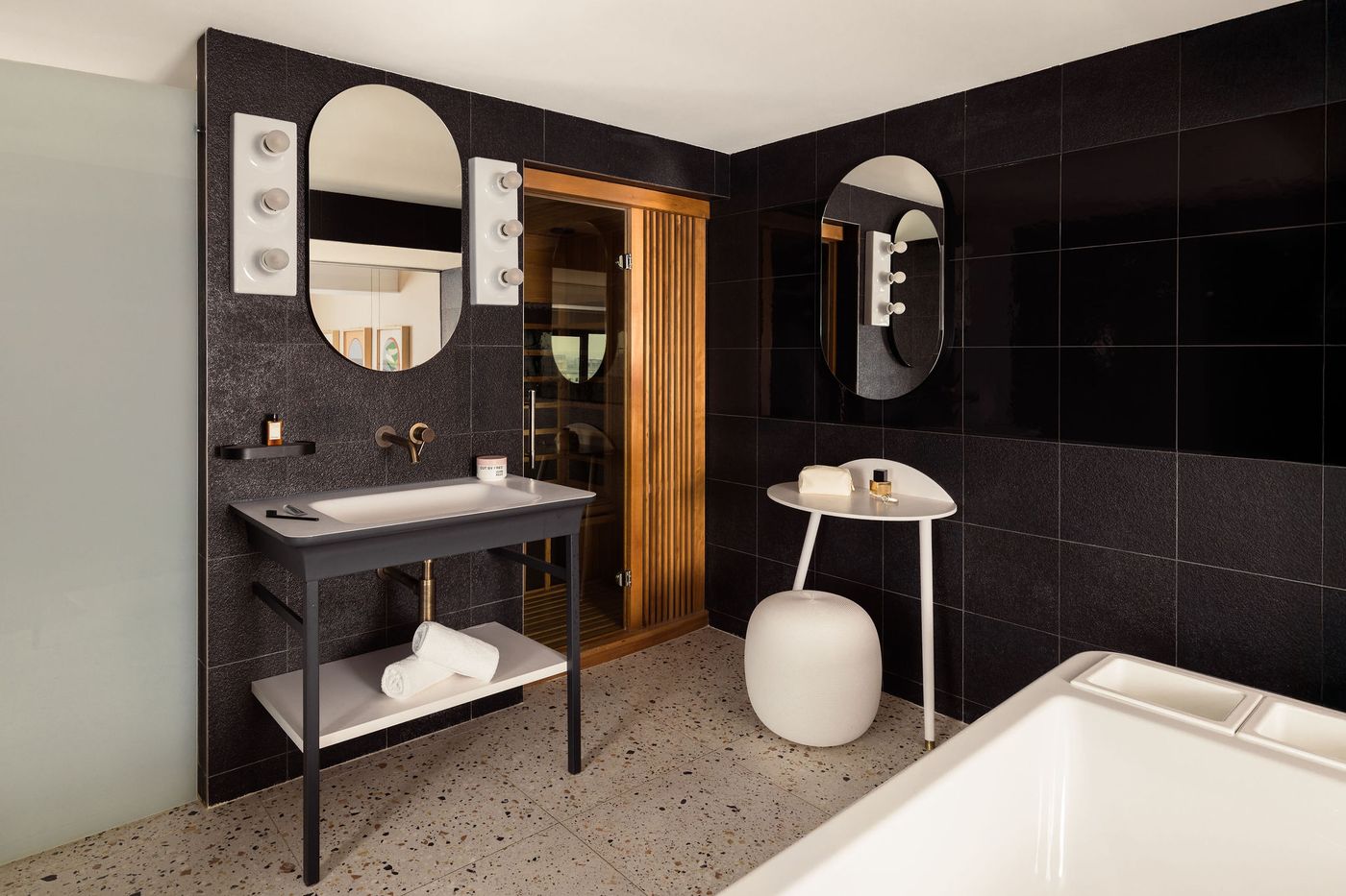 Terrass-Hotel-Montmartre-Room-45