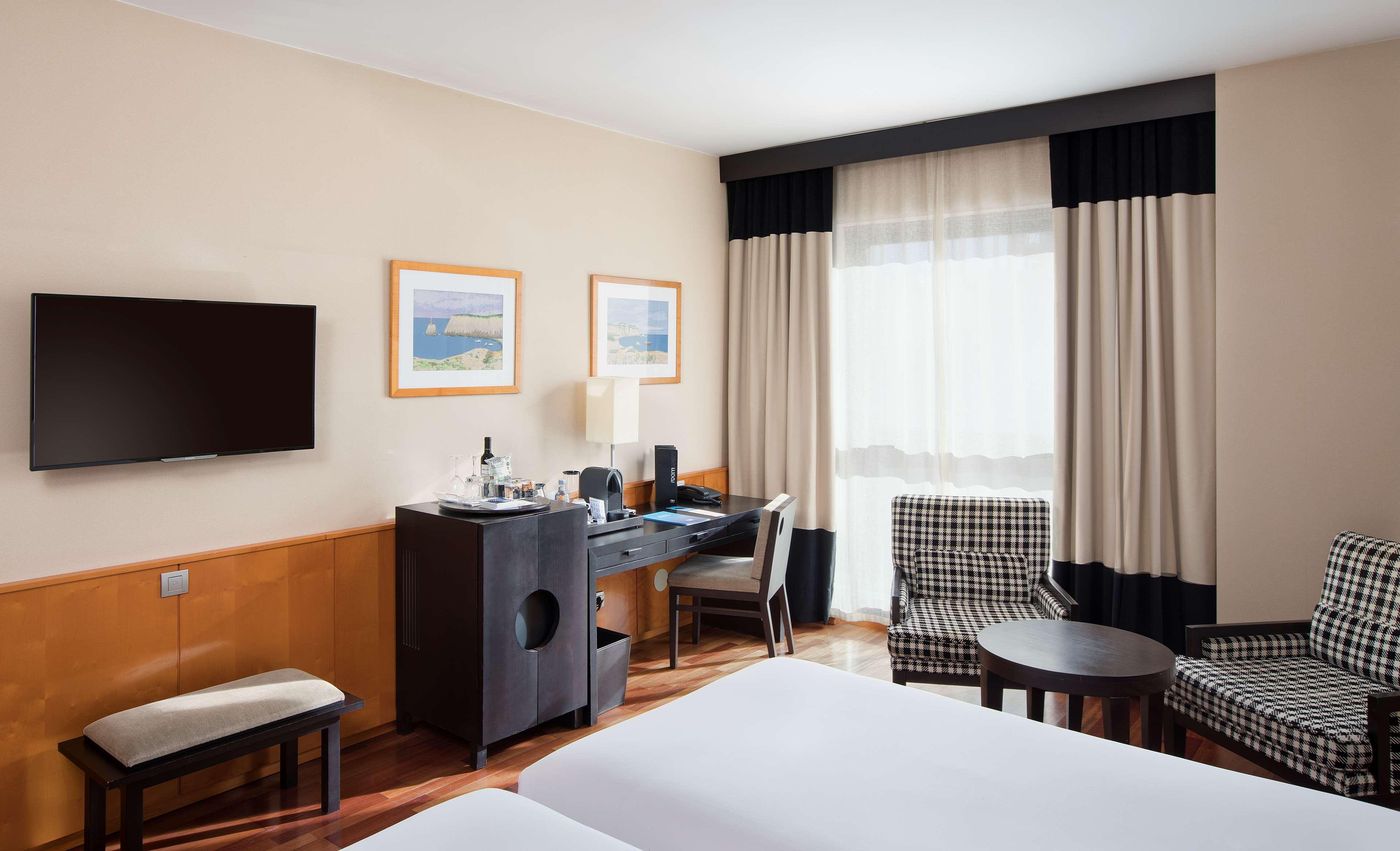 NH-Amistad-Murcia-Room-16