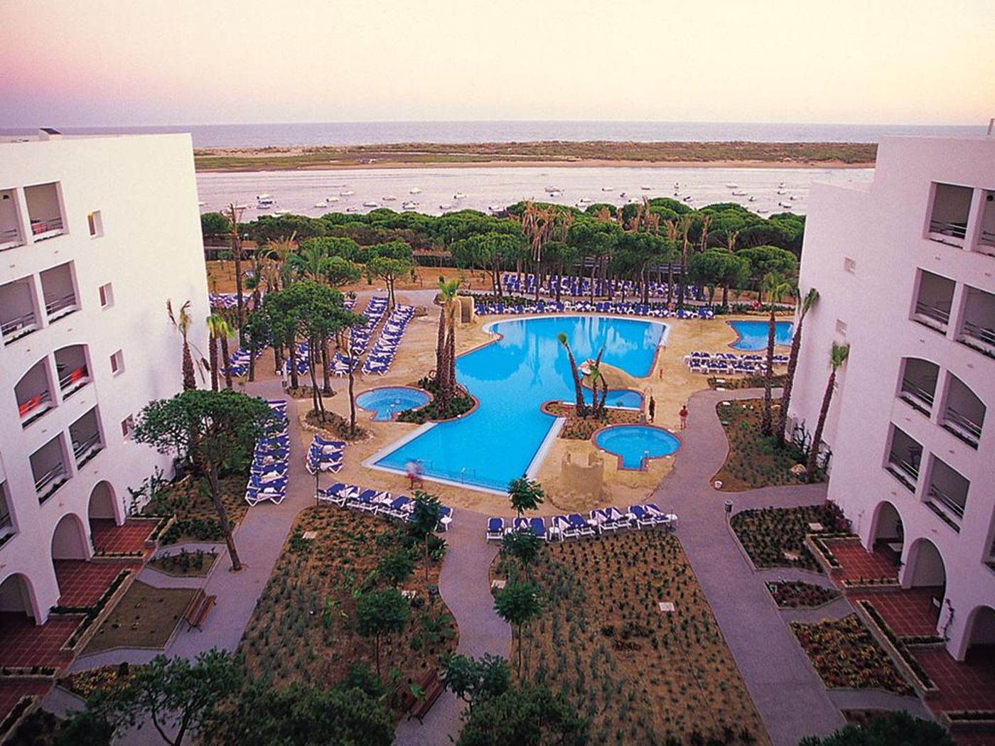 Playacartaya Aquapark & Spa Hotel