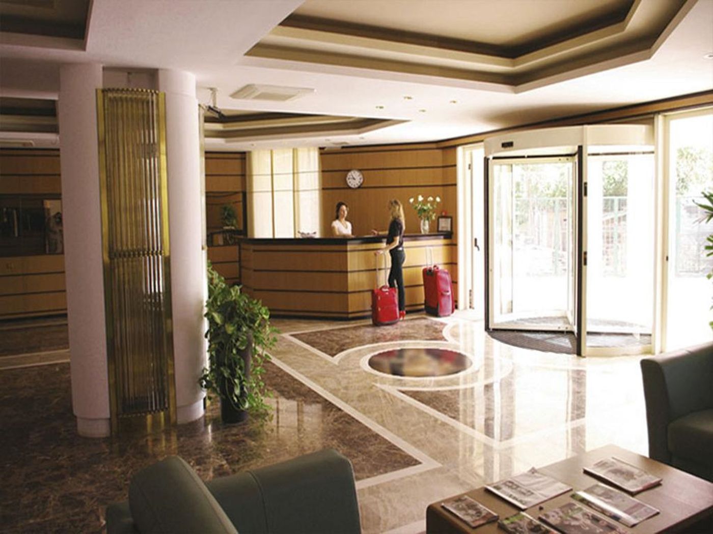 Monte Carlo Palace Rooms - Romania - BUCHAREST - Lobby - 5