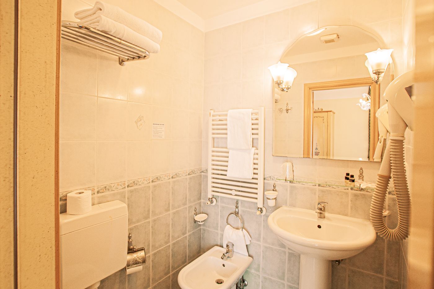 Hotel-Villa-Edera-Room-16