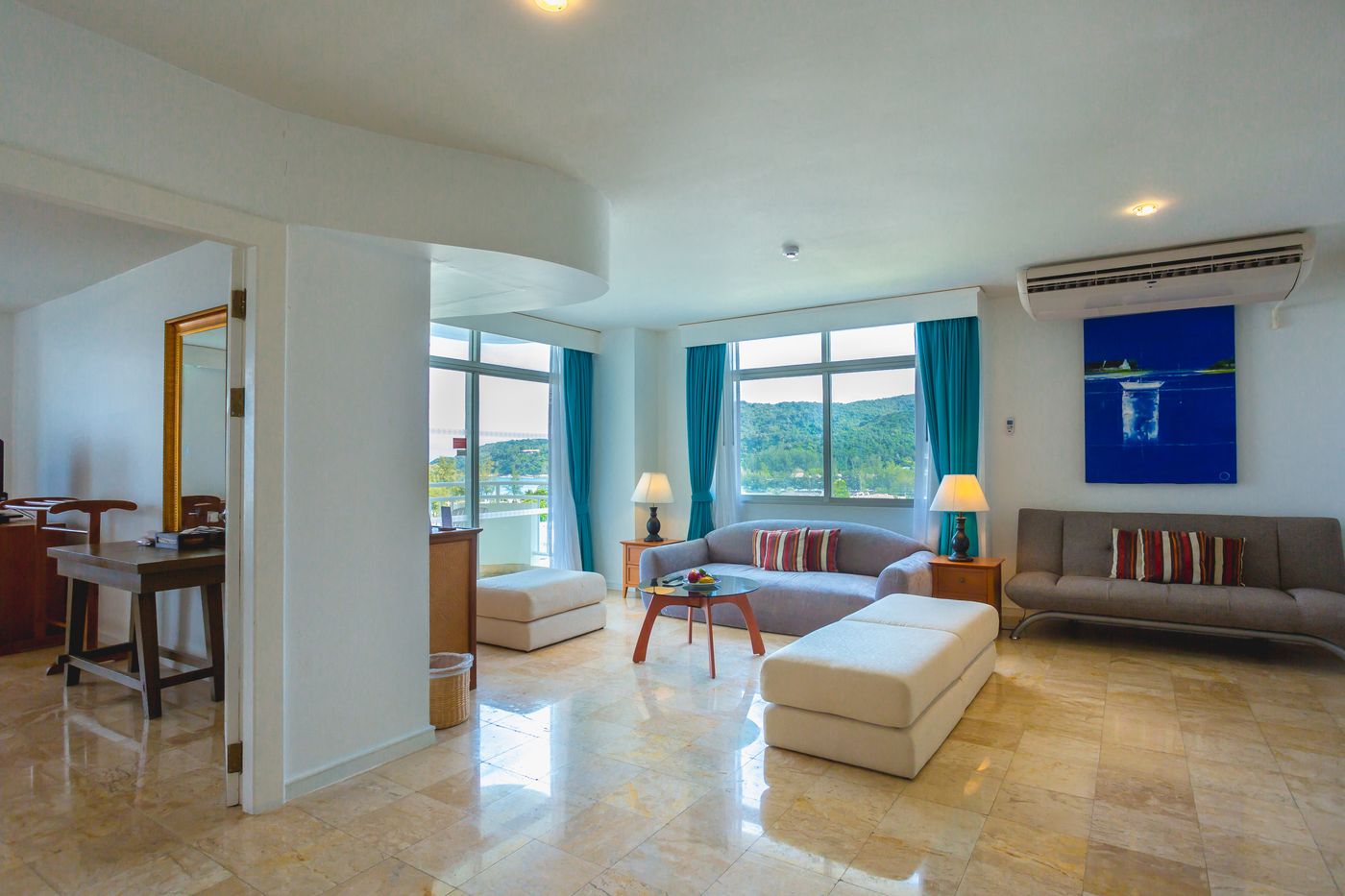 Waterfront-Suites-Phuket-by-Centara-Room-36