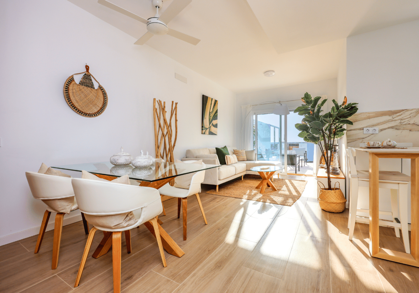 Serena del Mar by Livvo