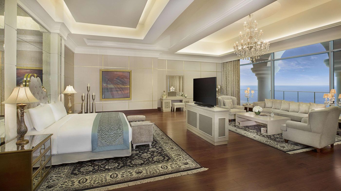Waldorf-Astoria-Dubai-Palm-Jumeirah-Room-26