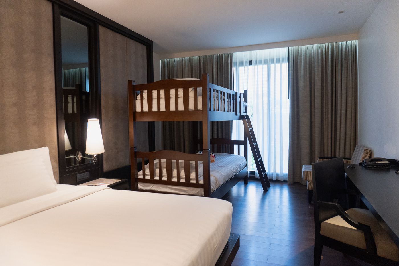 Movenpick-Hotel-Sukhumvit-15-Bangkok-Room-45