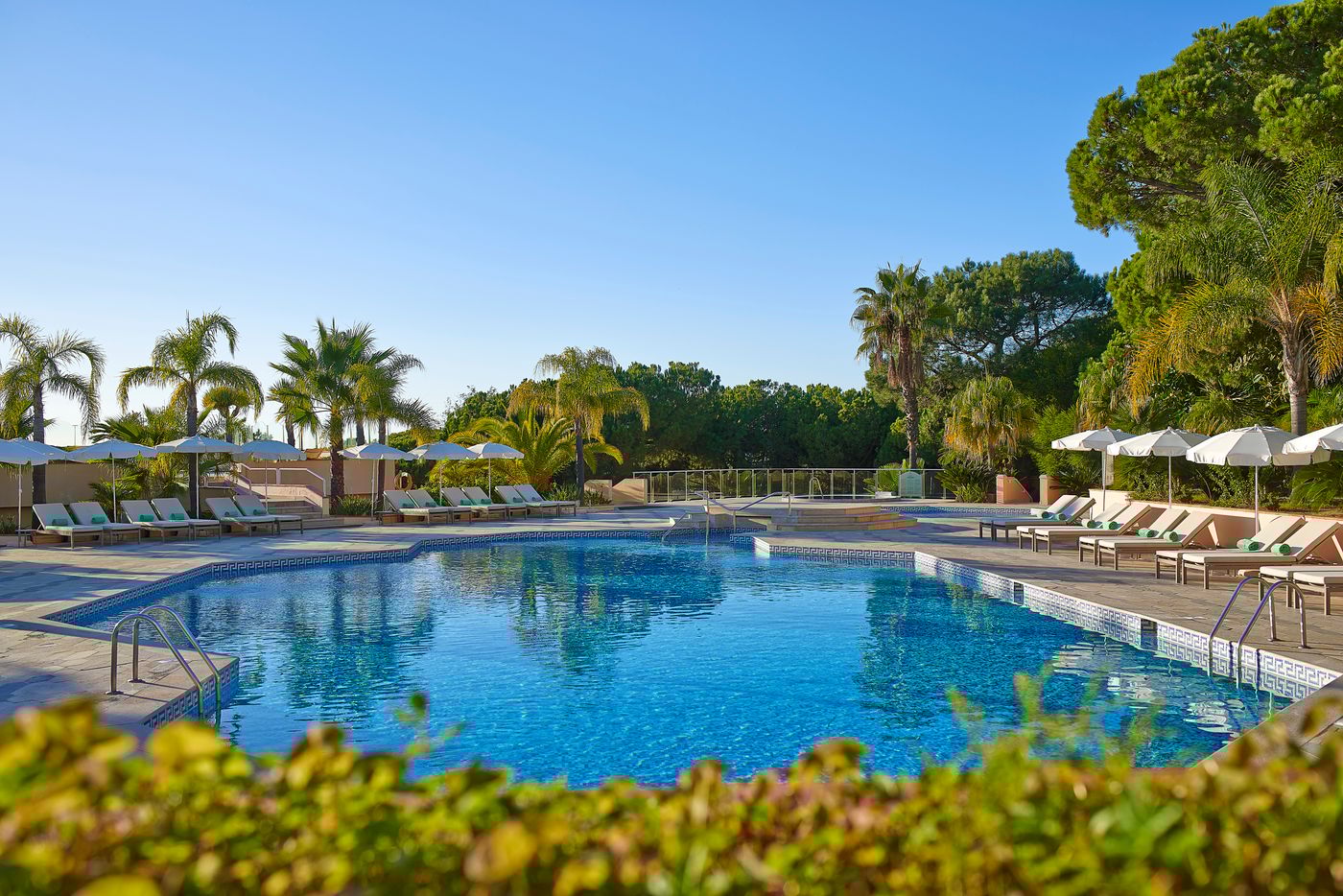 Hotel-Quinta-Do-Lago-Pool-1
