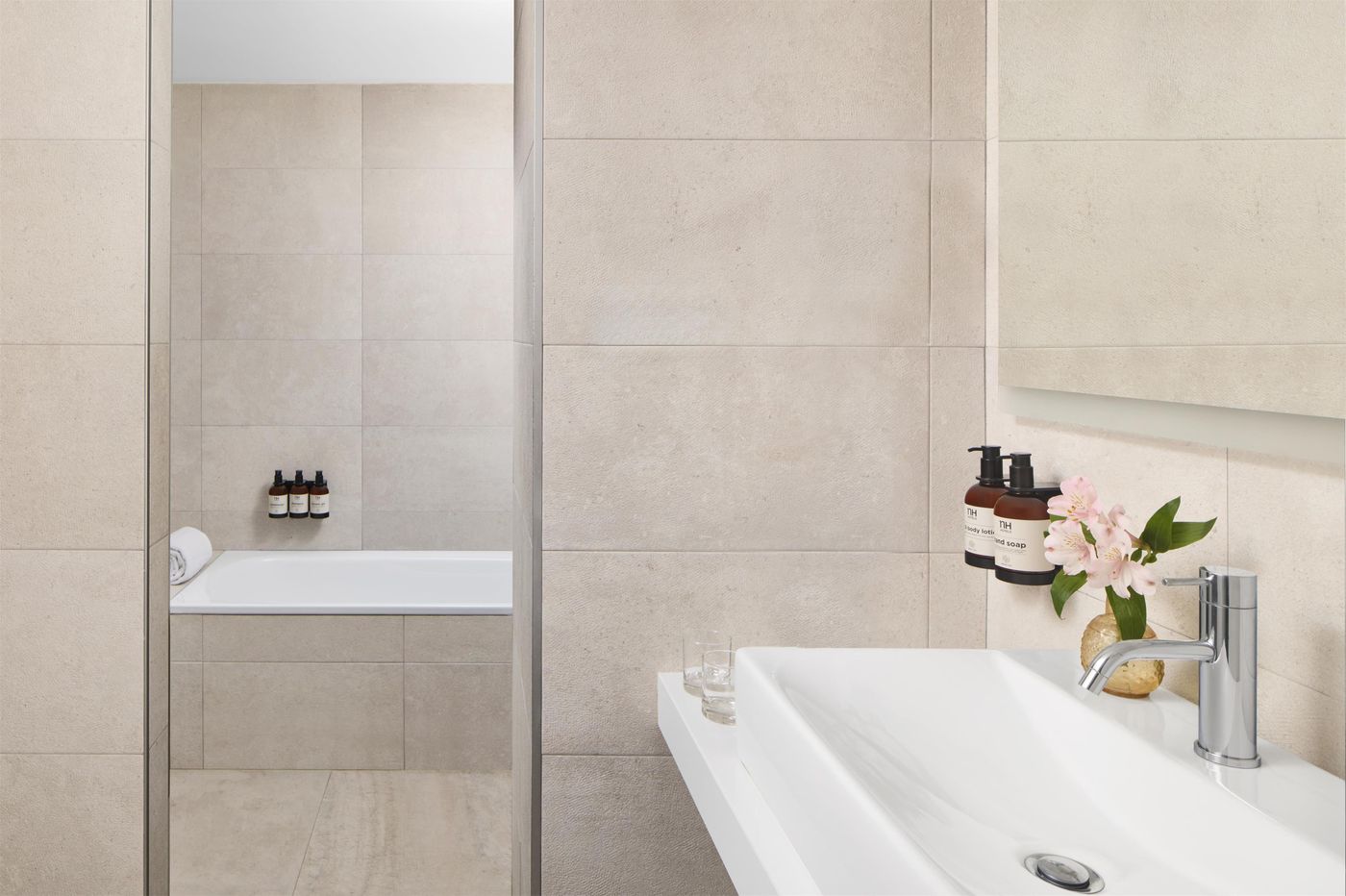 NH-Madrid-Balboa-Room-42