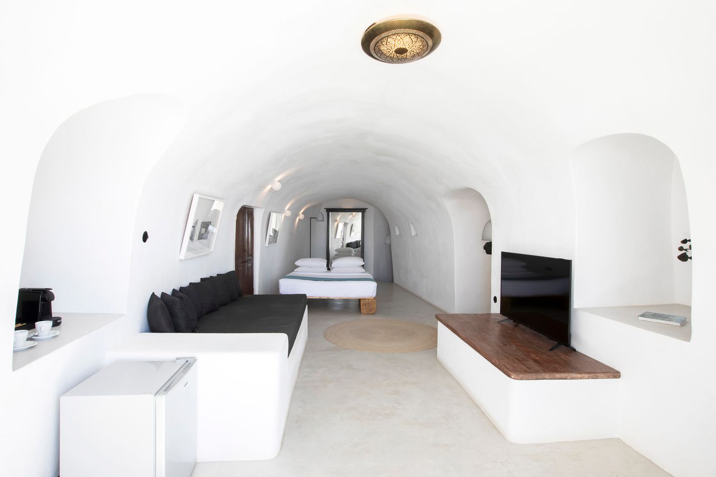 Ducato-Di-Oia-Room-6
