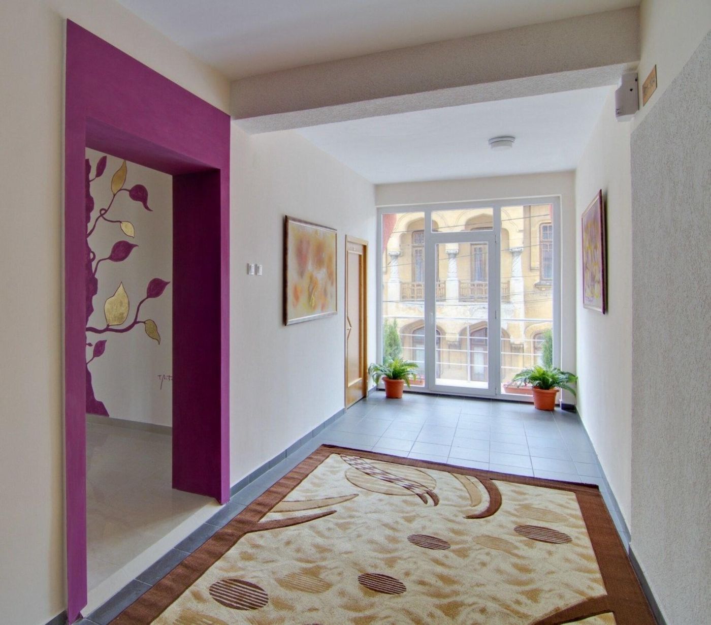 Tranzzit Hotel - Romania - BUCHAREST - Lobby - 4