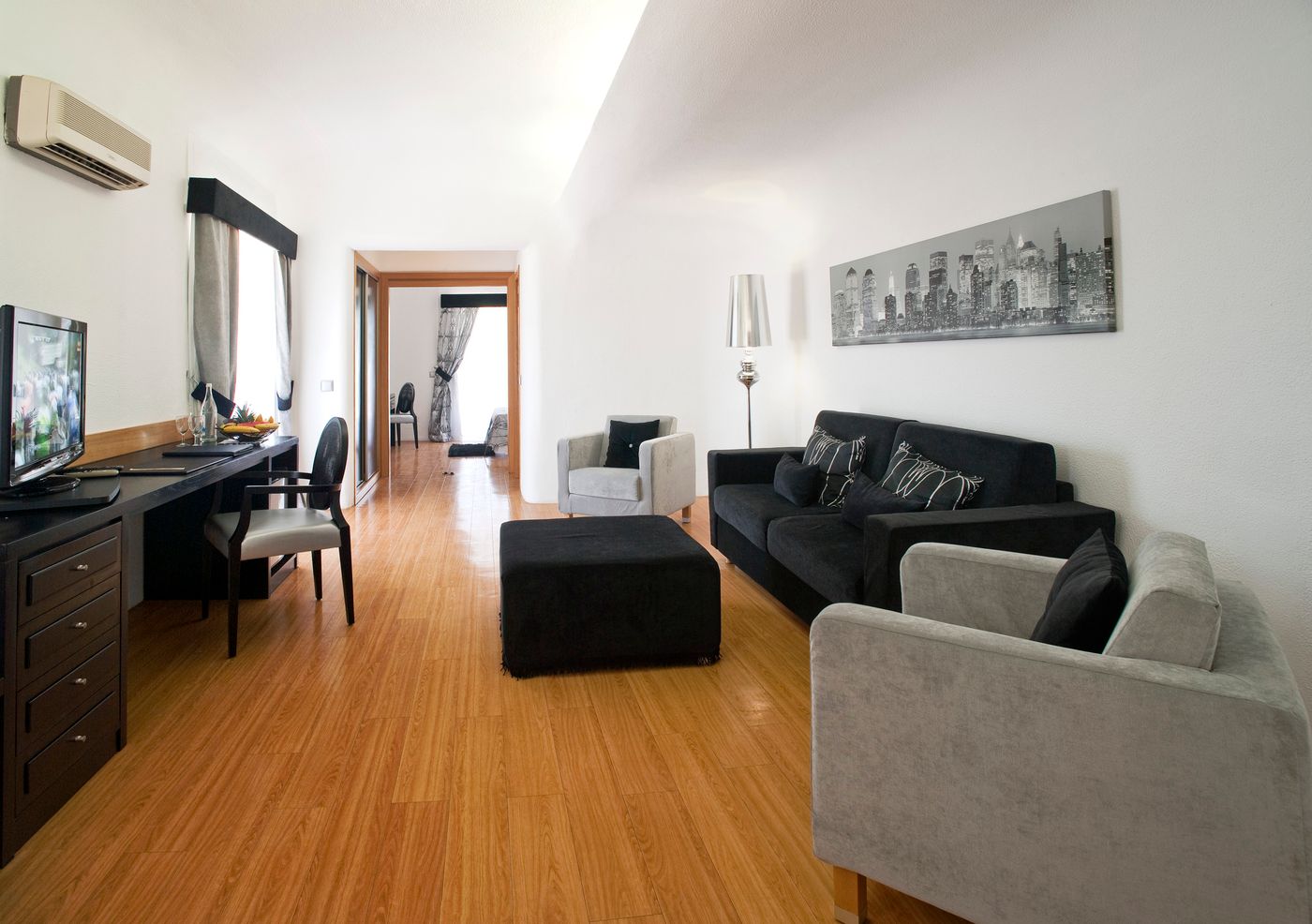 Alcazar-Hotel-Room-24