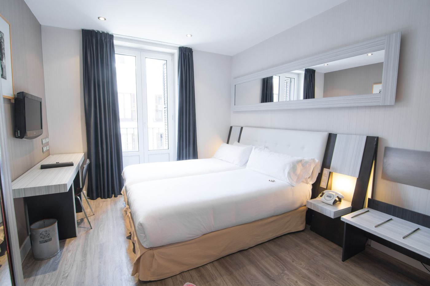 Petit-Palace-Arenal-Room-13