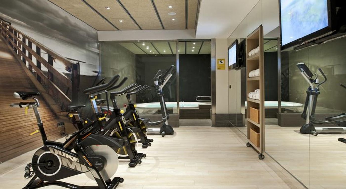 Catalonia-Plaza-Mayor-Sports-and-Entertainment-68