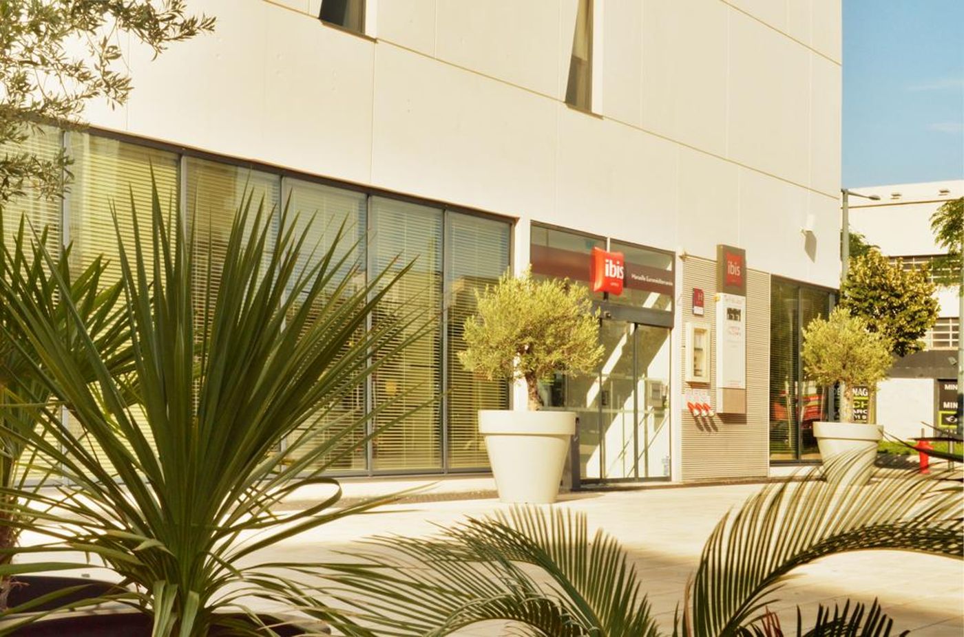 ibis Marseille Centre Euroméd-France-MARSEILLE-General view-1