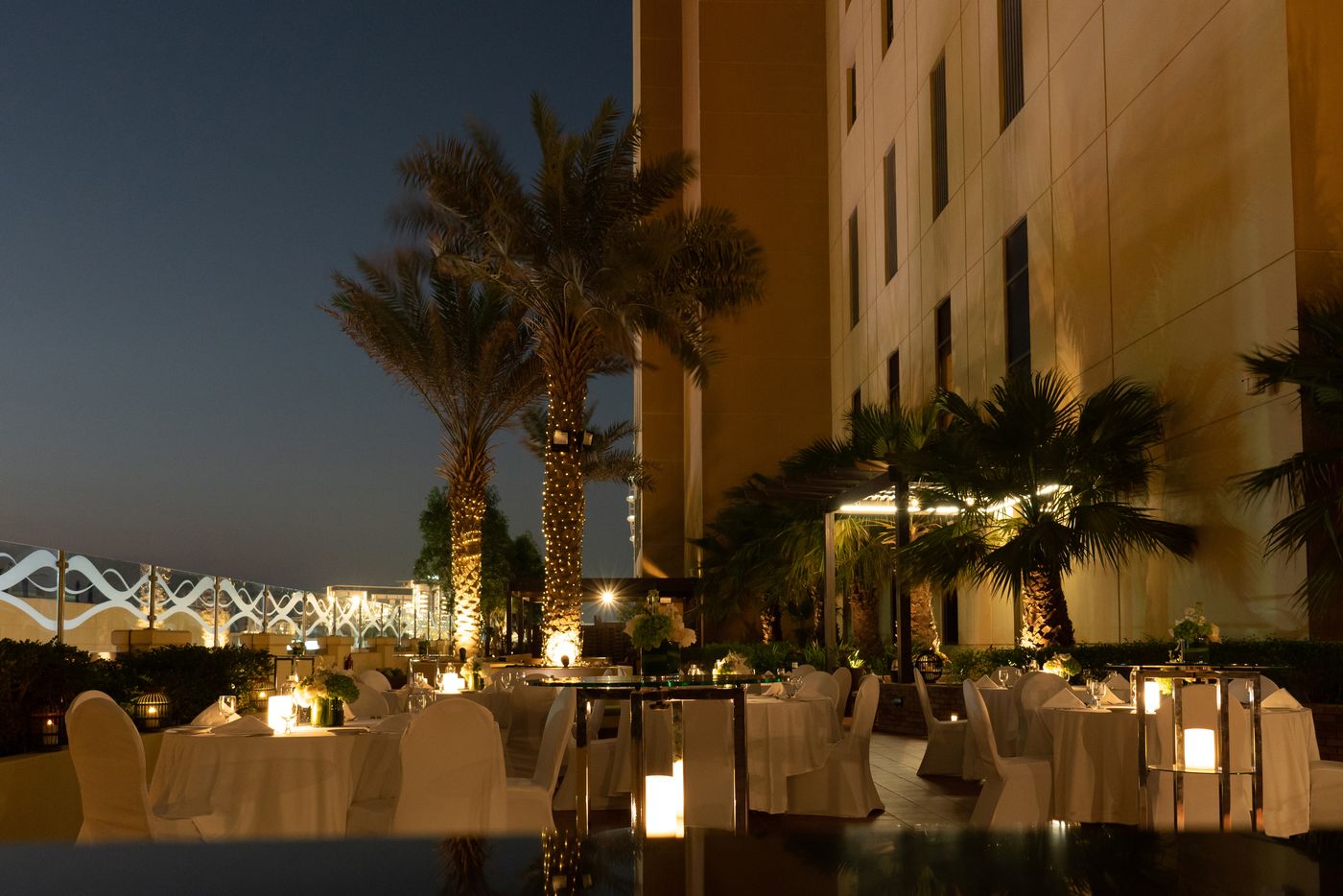 Amwaj-Rotana-Hotel-Jumeirah-Beach-General-view-10