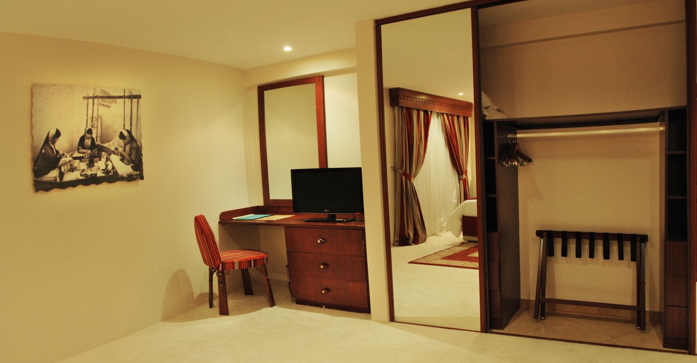 Al-Liwan-Suites-Room-23
