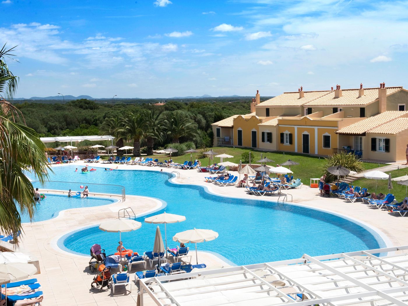Grupotel-Playa-Club-Pool-7