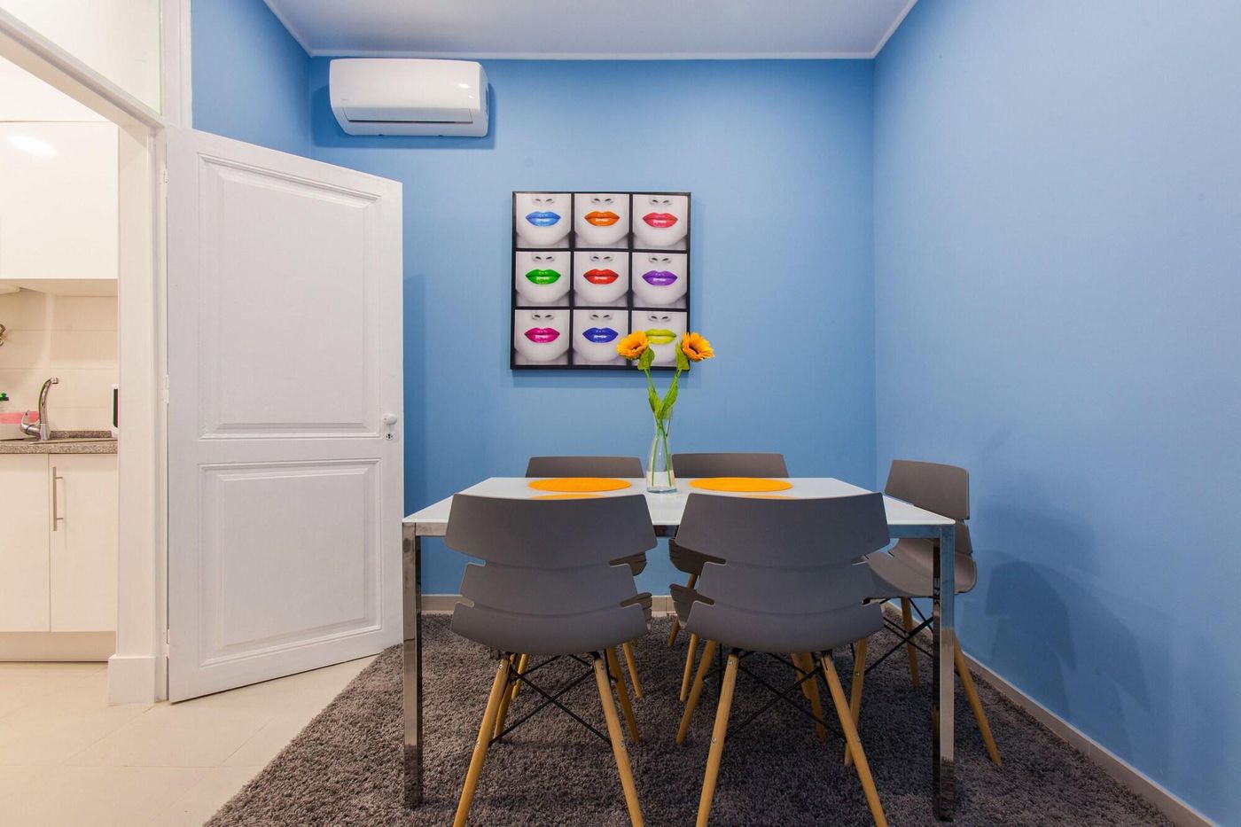 Angels-Inn-Guesthouse-Lobby-33