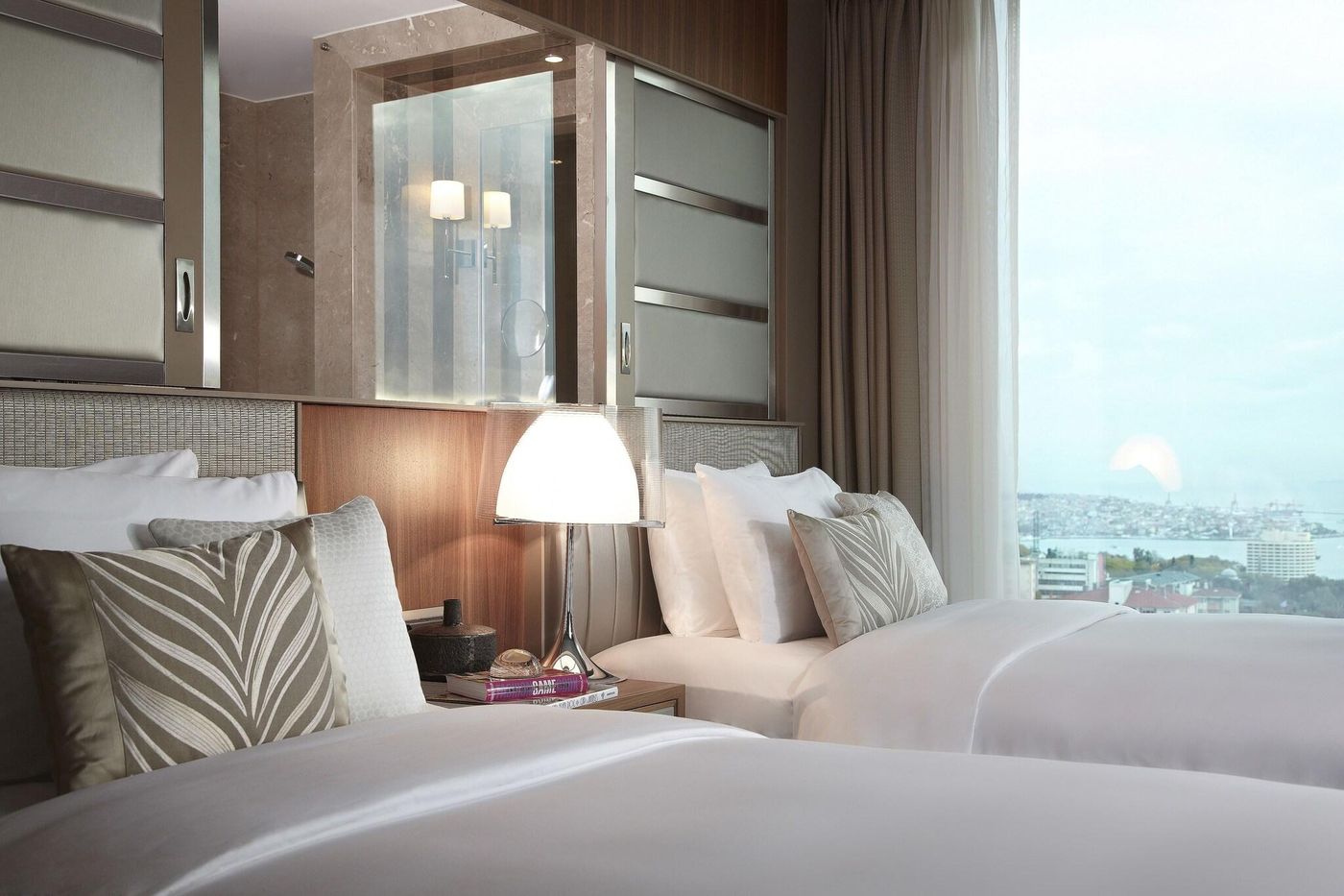 Renaissance Istanbul Bosphorus-Turkey-ISTANBUL-Room-1