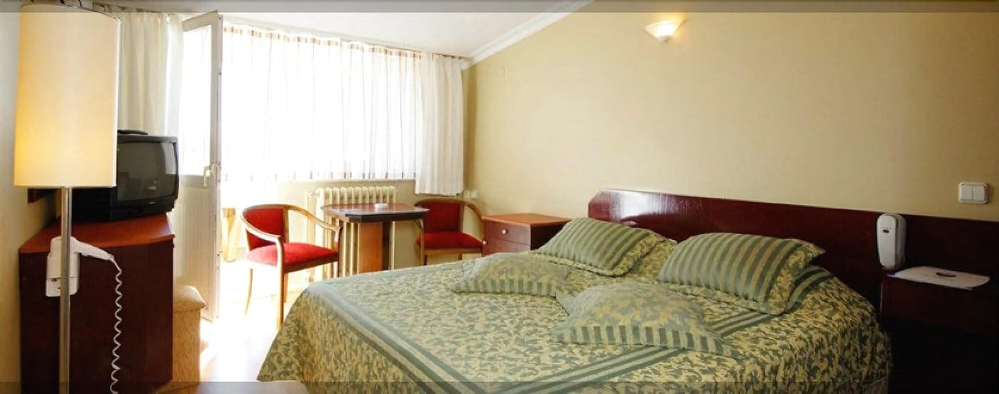 Erzurumlu Otel-Turkey-SARIYER-Room-5