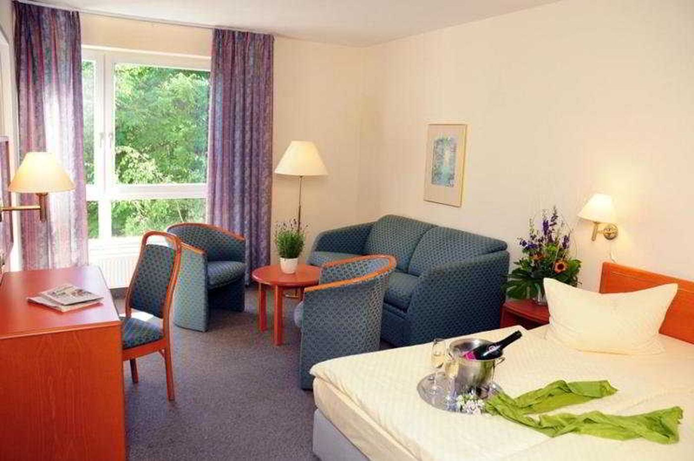 Lindemann-Hotel-Fjord-Room-33