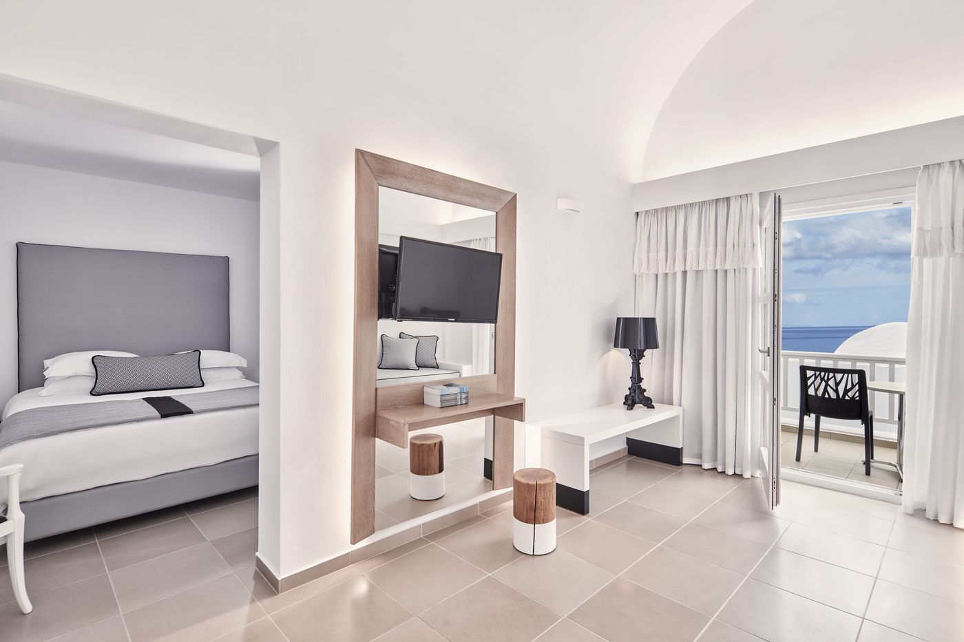 Aressana-Spa-Hotel---Suites-Room-19