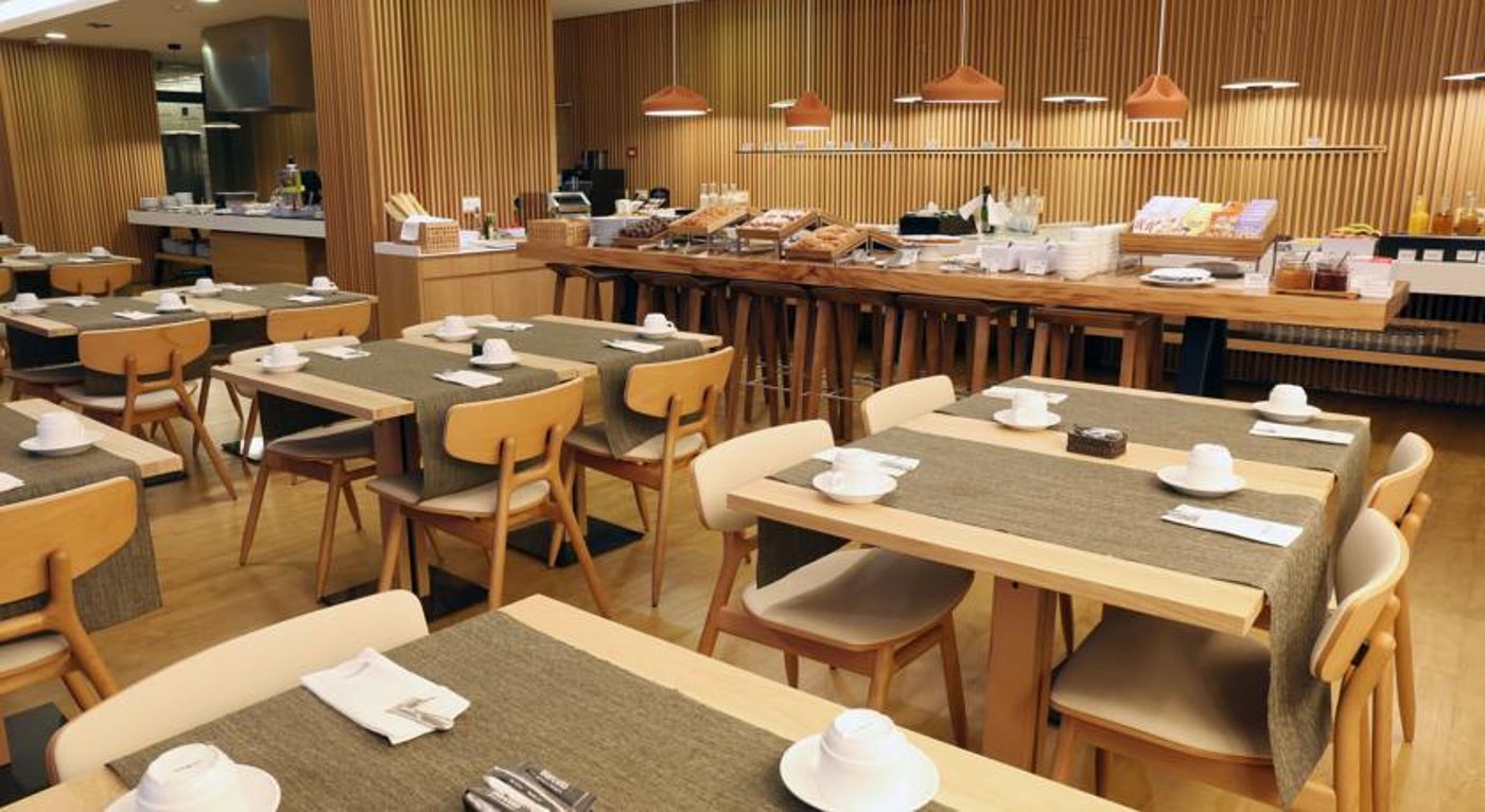 Occidental Atenea Mar - Adults Only