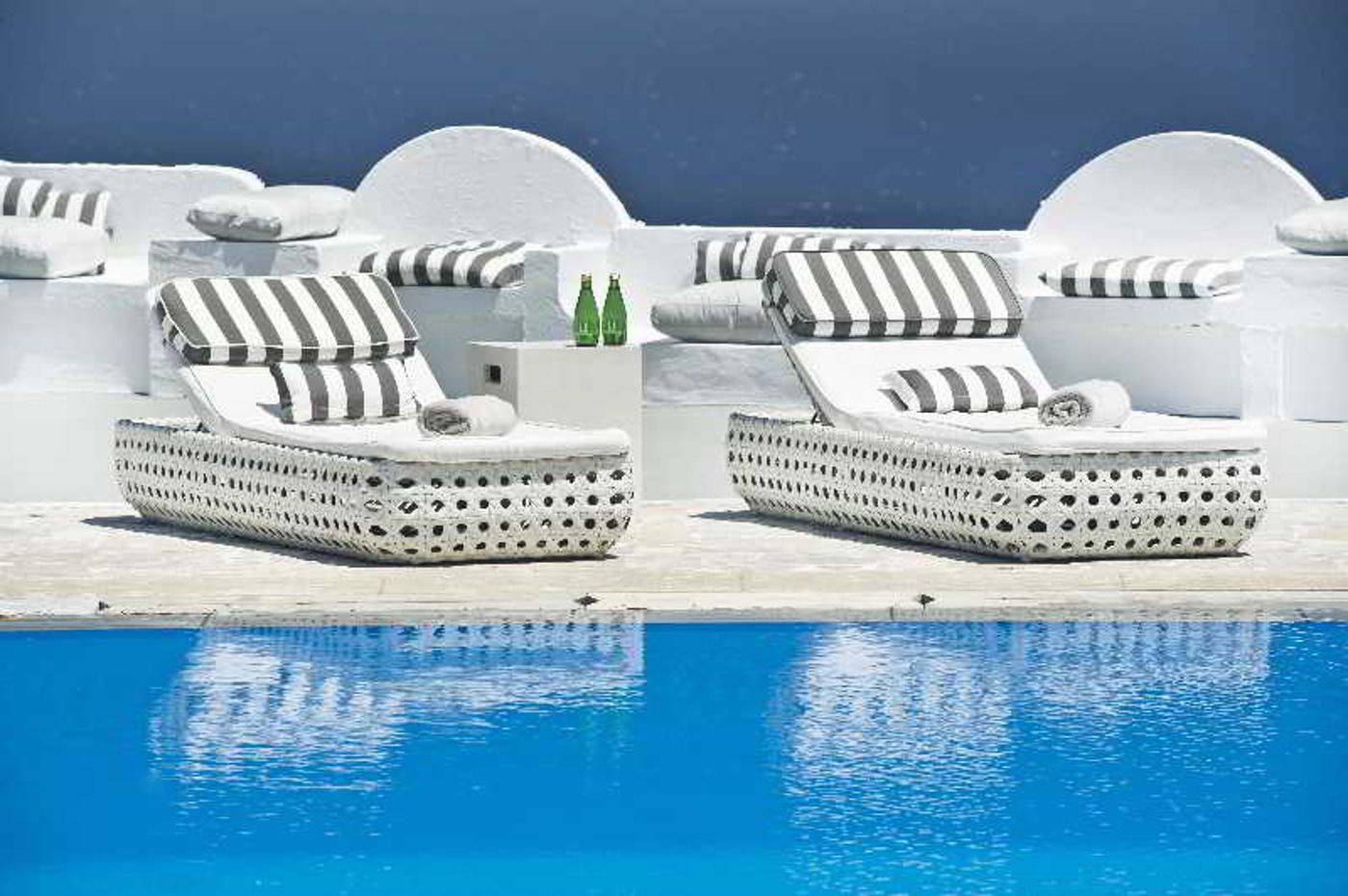 Santorini-Palace-Pool-4