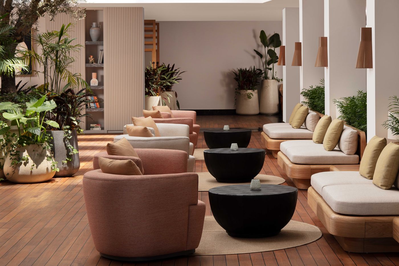 Doria-Hotel-Bodrum-Lobby-50