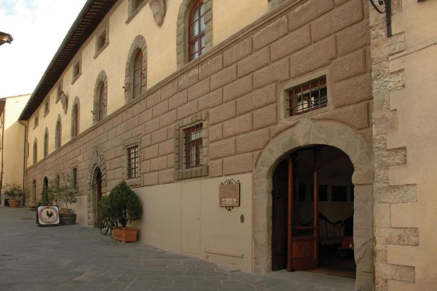 Palazzo Squarcialupi-Italy-CASTELLINA -General view-9