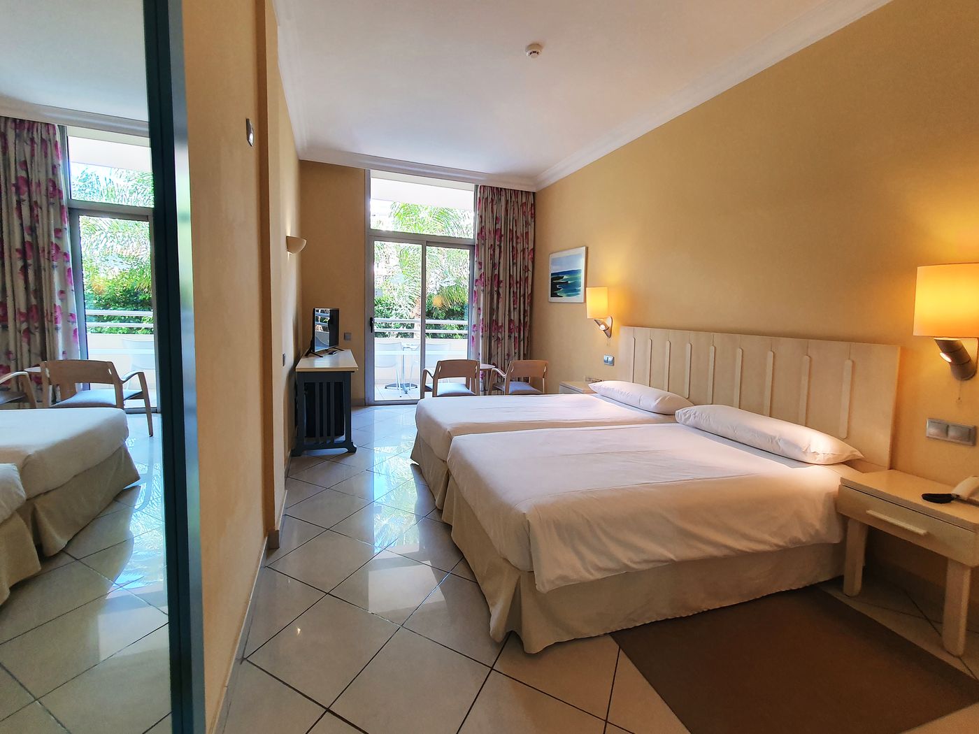 IFA-Altamarena-Room-28