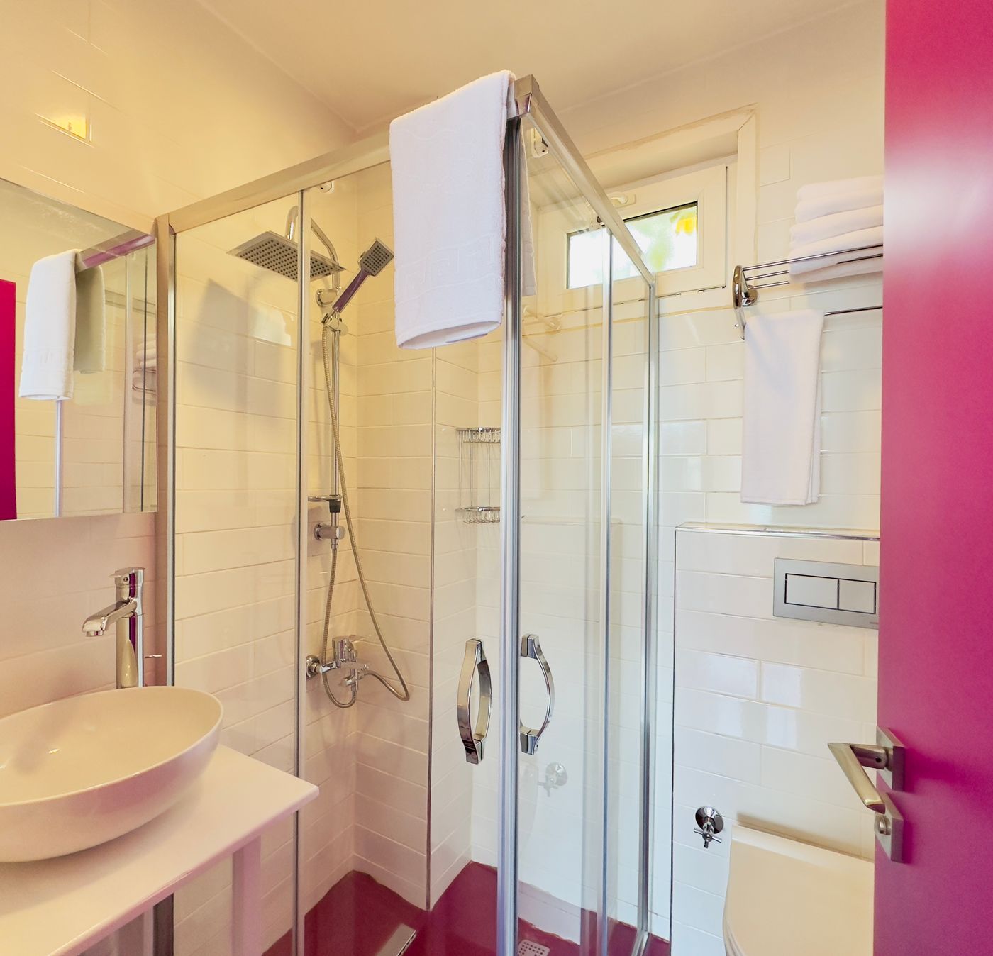 Roya Rooms Karakoy-Turkey-Beyoglu-Room-3