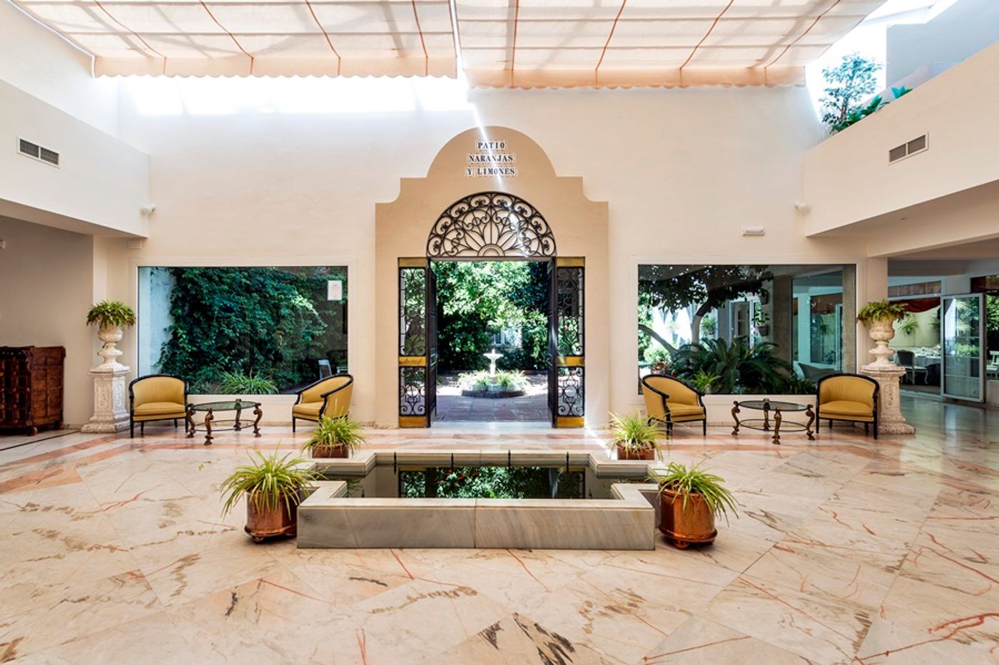 Crisol Jardines de Córdoba-Spain-CORDOBA-Lobby-3