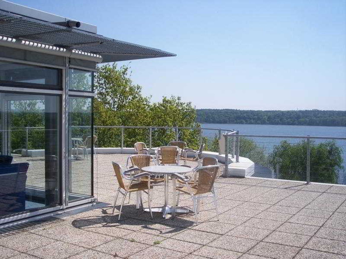 Kongresshotel-Potsdam-am-Templiner-See-Terrace-4