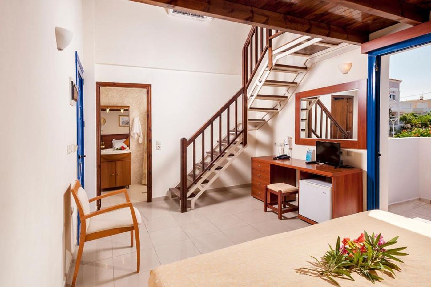 Adelais-Hotel-Room-18