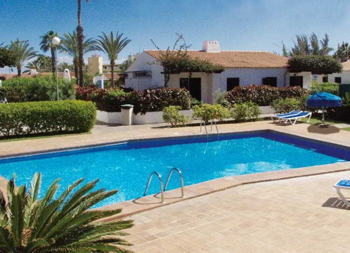 Bungalows-Las-Tartanas-III-Pool-1